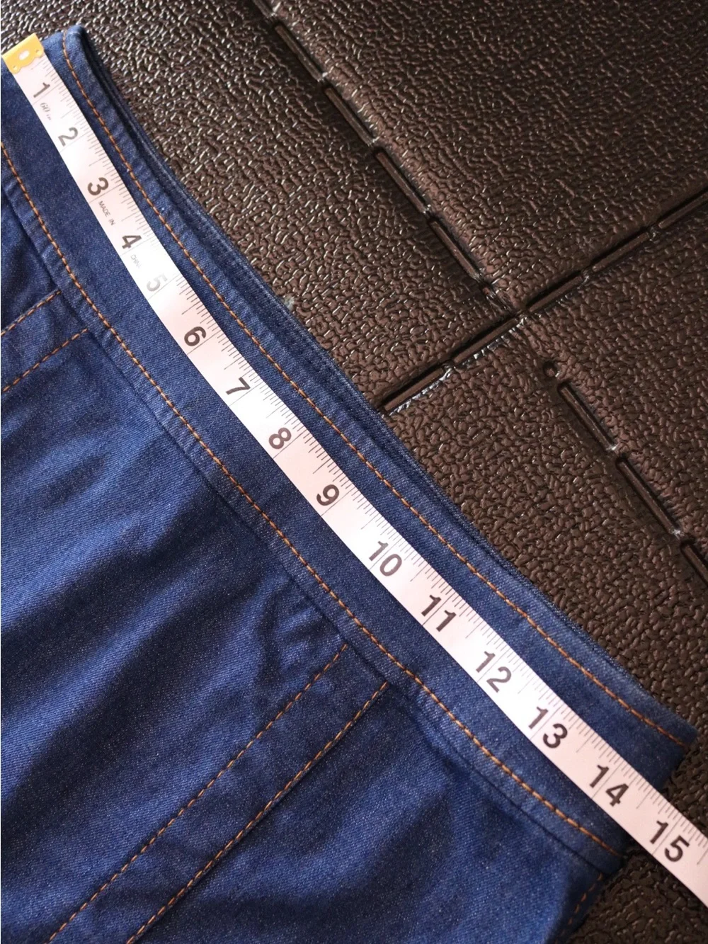 LOFT Ann Taylor Dark Wash Cotton Blend Denim Mini Skirt Size 26 Y2K Preppy